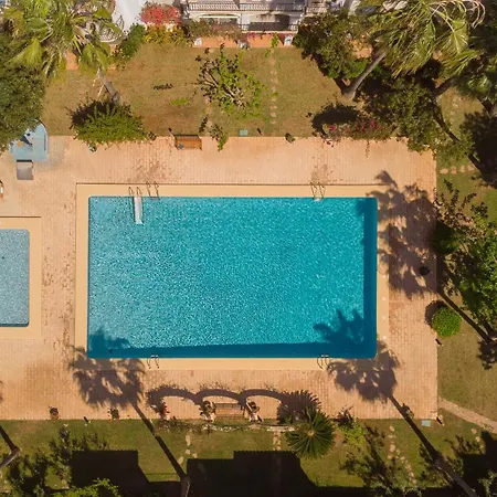 아파트 Retiro Sol - El Patio Block 3 1 *